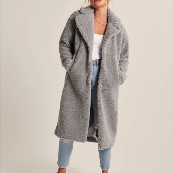 A&F Teddy Long Coat sz small - Picture 6 of 9